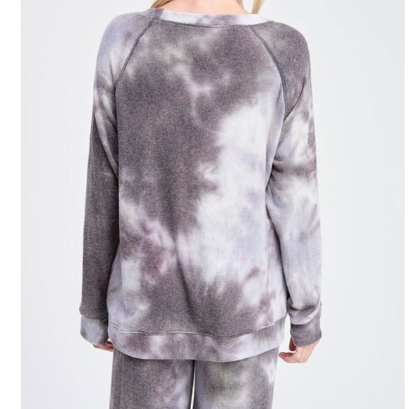 💕2 pc SET! Plush Gray & Lavender Tie Dye Lounge Set - Picture 3 of 4